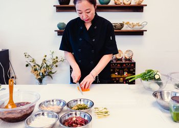 Chef-Bo-Young-Yi-de-Yang-Jenny-Dadam-escuela-de-cocina-coreana-guatemala-zona-10-3.jpg