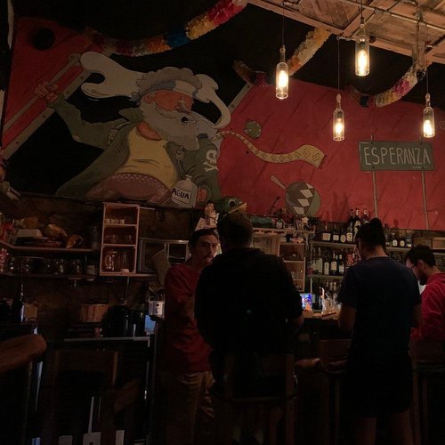 El_Ilegal_Antigua_Guatemala