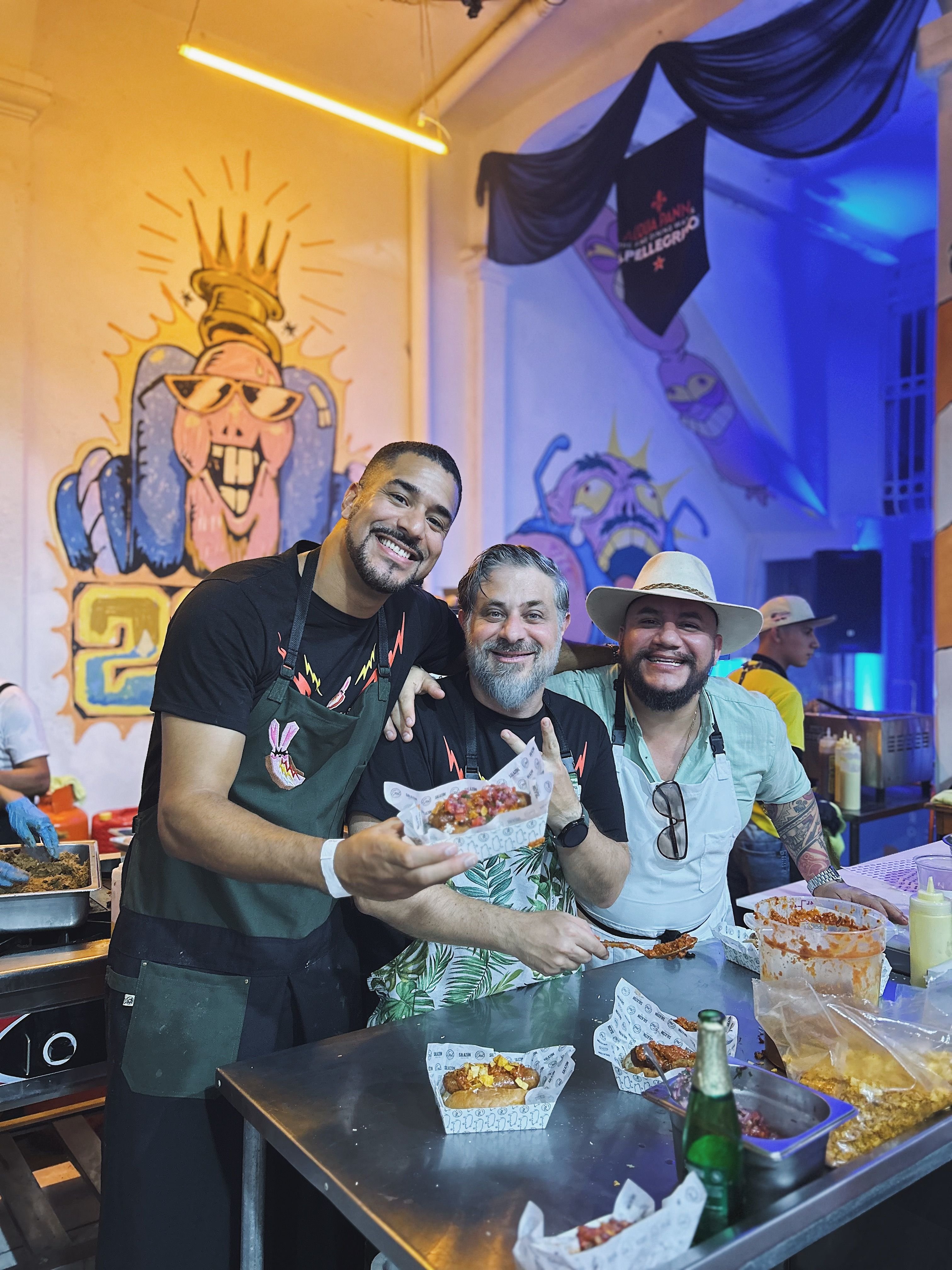 Los chefs latinoamericanos Juan Neblett, Roberto Riva Stizzoli y Javier Chávez