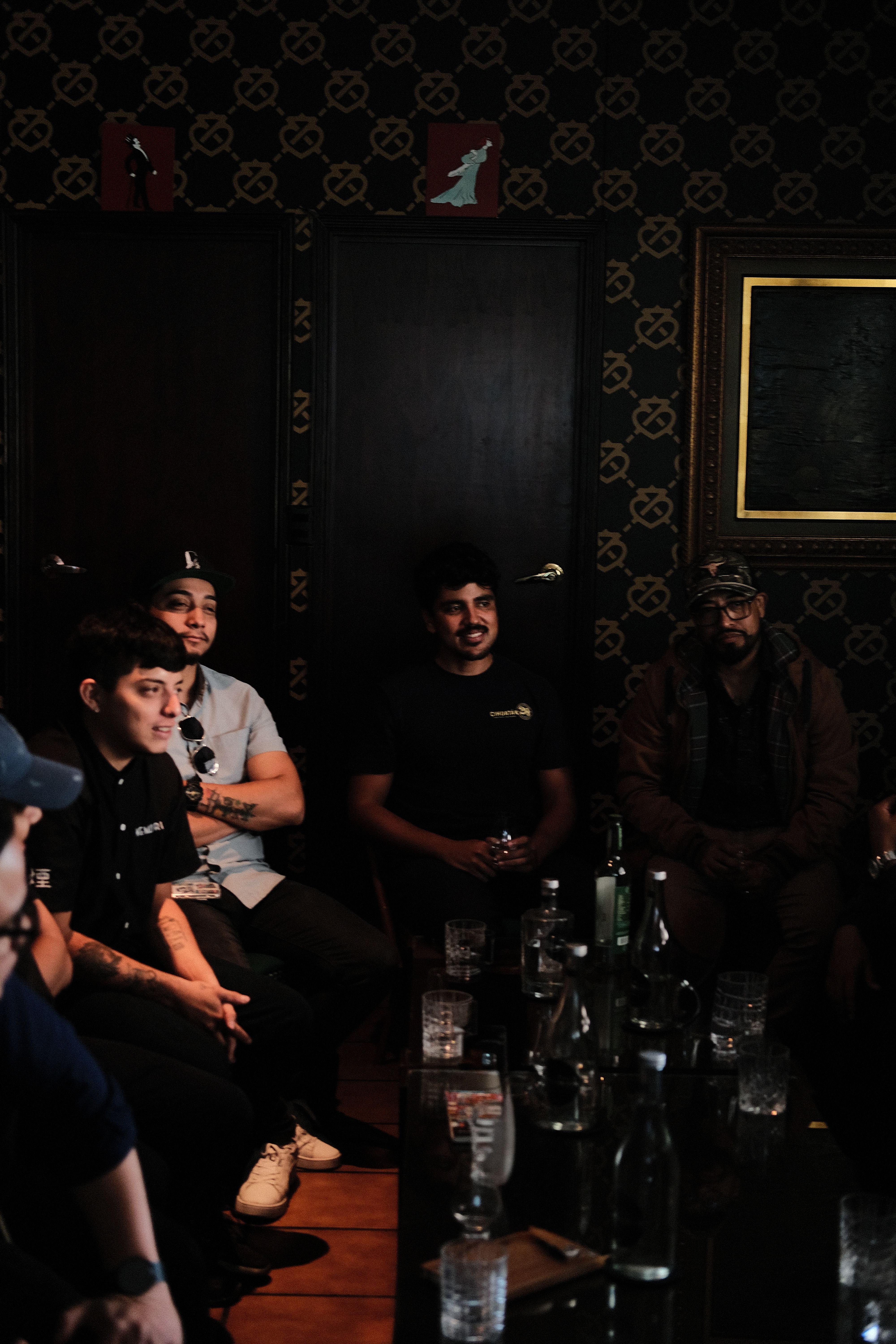 Miembros de la industria gastronómica salvadoreña en masterclass de Jorge Urbano en Bar Monarca / Imagen cortesía de Andrés Viana