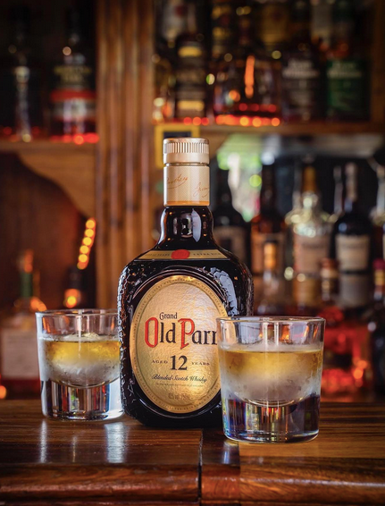 Whisky_Den_Guia_Rockstar_Antigua_Guatemala