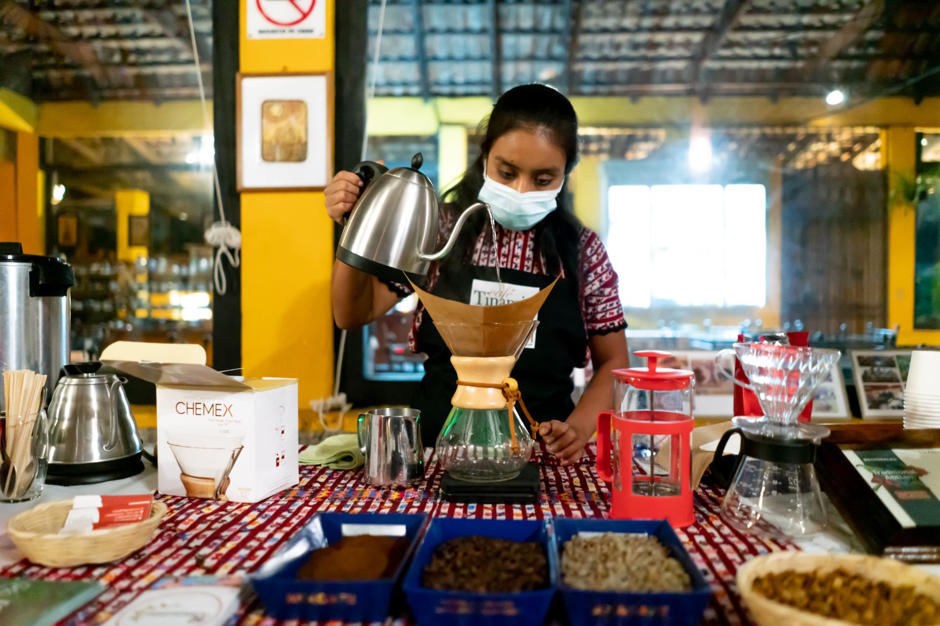 Susana de Cooperativa Tinamit Tolimán de San Lucás Tolimán. Atitlan. Guatemala